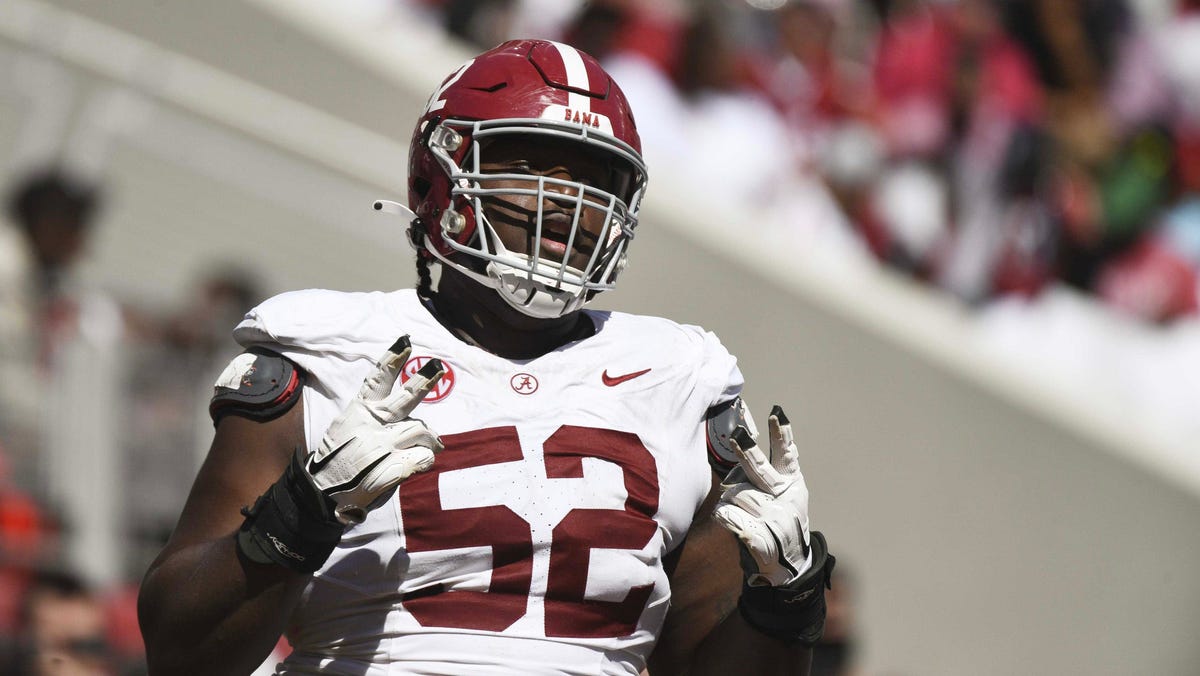 New projections have Arizona Cardinals pass on defense