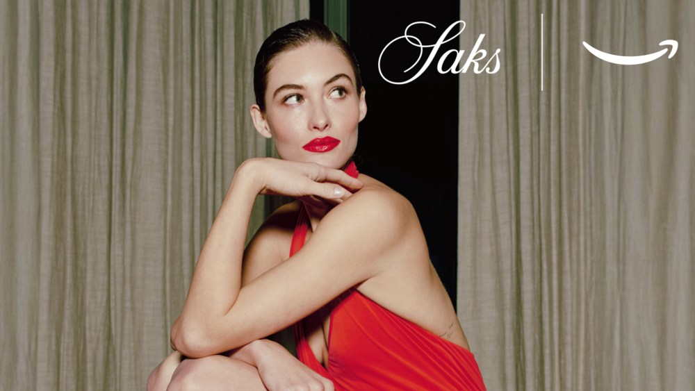 Saks Joins Amazon Luxury Stores: A High-end Fashion Breakthrough